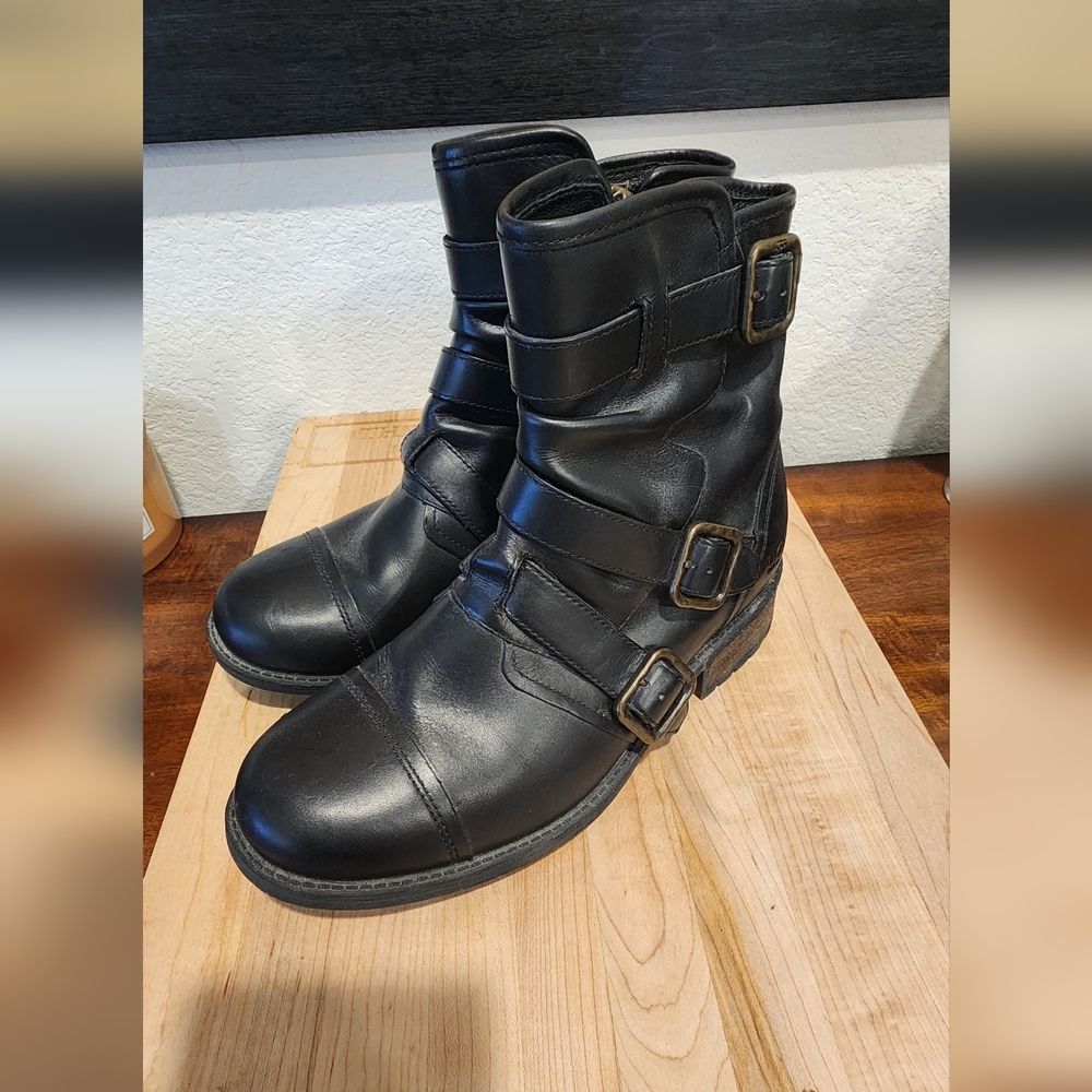 Ugg Riding Boots Moto-biker Engineer boots 6.5